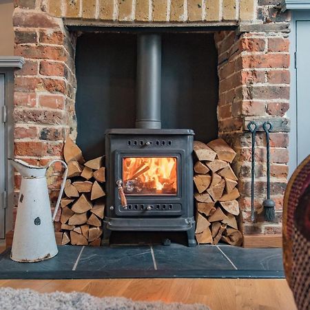 Cow And Cockle - Quirky Cottage In The Centre Of Deal Exterior foto